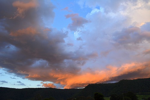 sunset summer sky storm color colour clouds australia nsw thunderstorm cloudscape sunsetclouds northernrivers rukenvale sunlitclouds colouredclouds richmondvalley australianweather