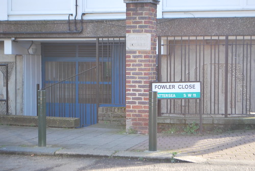 SW11 Fowler Close/Holliday Sq | by Lainey2012