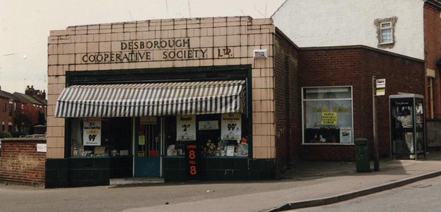 Desborough Co-op coach stop branch | Desborough Co-op corner… | Flickr