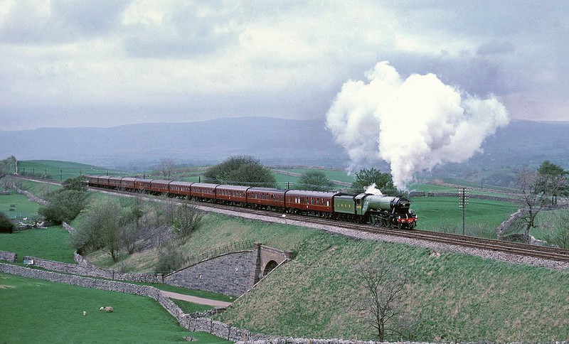 Flying Scotsman southbound on the S+C 4/5/1987
Copyright David Price
No unauthorised use
