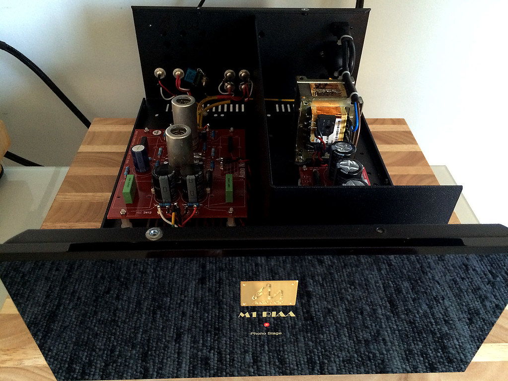 Audio Note M1 Riaa Audio Note UK M1 RIAA Phono | Cracked open the AN UK M1 RIAA… | Flickr