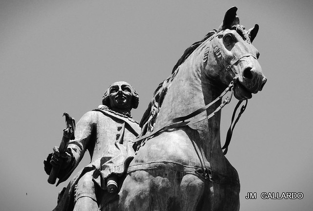 La estatua ecuestre de Carlos III - Madrid