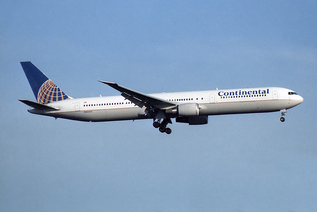 Continental Airlines Boeing 767-424/ER N66051