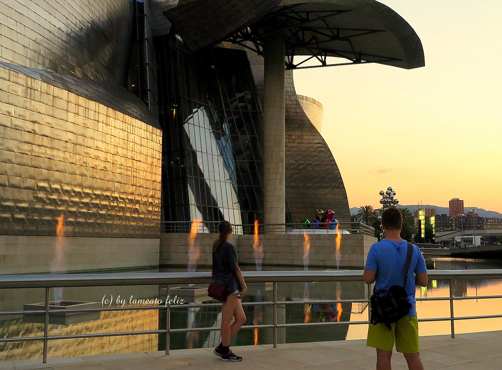 Fuente de Fuego de Yves Klein. Guggenheim Bilbao.