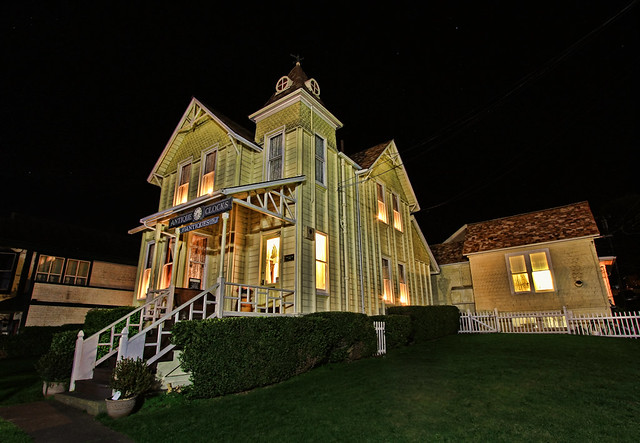 Victorian House in Pacific Grove