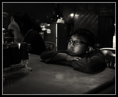 starving and wainting for order | by Wijayanta B Mukarta