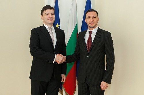 Министър Митов и Мариан Якубоци, посланик на Словашката република в София