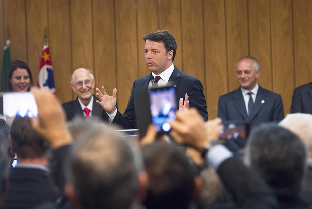 Renzi incontra la comunità italiana di San Paolo del Brasile
