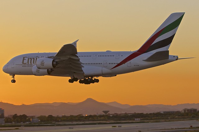 BCN/LEBL: Emirates Airbus A388 A6-EUB
