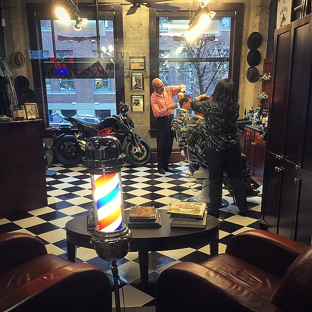 Another full day of non-stop haircuts from 7:30am, and the next few days will be the same! 😊 #barbershop #barberlife #greatclients #lifeisgood