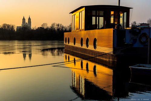 sunset sun sonnenuntergang mit dom houseboat magdeburg blick elbe zum hausboot magdeburger