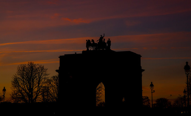Sunset at the Arc de Triomphe du Carrousel