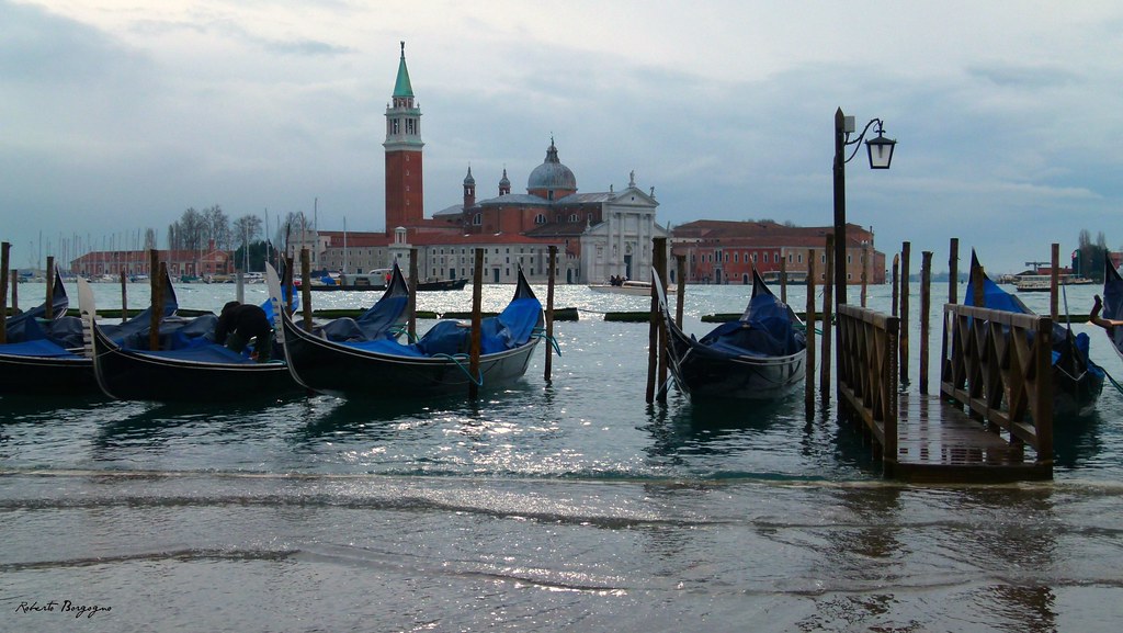 Acqua alta a Venezia