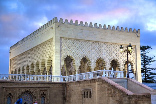 world travel sunset building heritage architecture canon photography eos site outdoor unesco morocco mausoleum mohammed rik marokko rabat 6d ef24105mmf4lisusm tiggelhoven