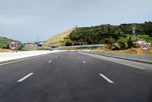algérie algeria medea médéa autoroute rn1 chifaberrouaghia nordsud شمالجنوب الطريقالسريع طو1 الطريقالسيار المدية