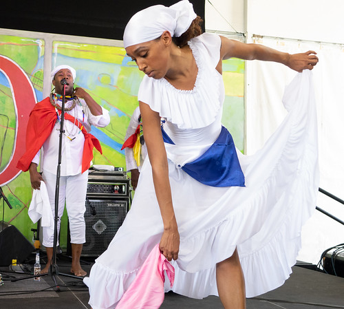 Creole Dance Ensemble of Haiti on Day 3 of Jazz Fest - 4.29.18. Photo by Charlie Steiner.