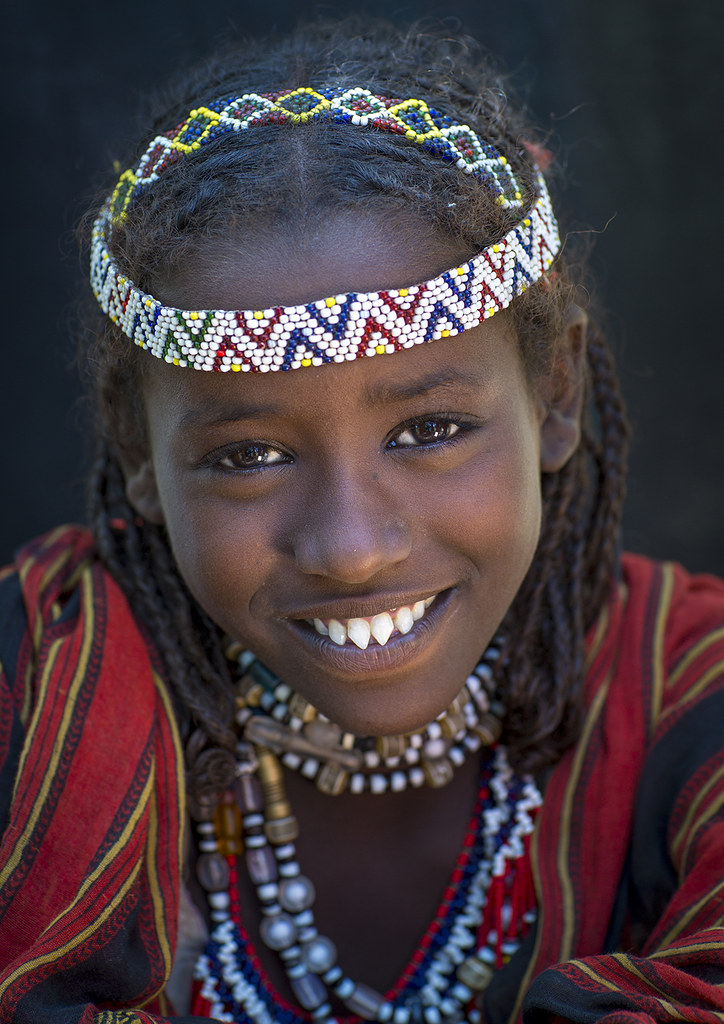 Tribe girl. Тиграи народ Африки. Народы Эфиопии Афар. Эфиопы,малагасийцы. Эфиопы народ Африки.