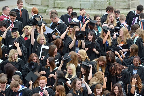 University Of Hull Degree Ceremony Nine Hat Throw 14-07-16