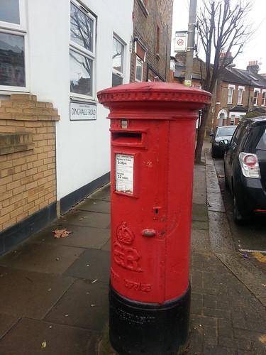 SW18 9 EVIIIR Pillar Box | by ruthrblair