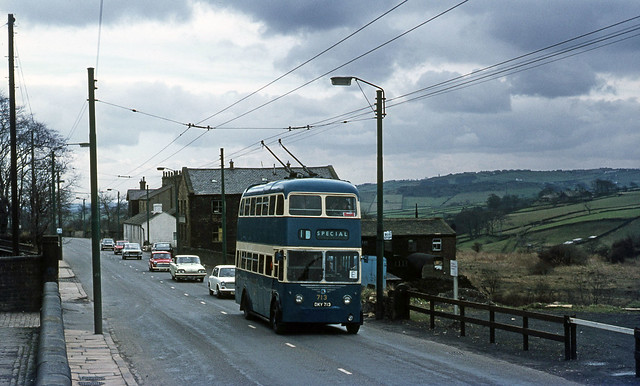 Bradford Trolley 713 near Thornton. Mar'72.
