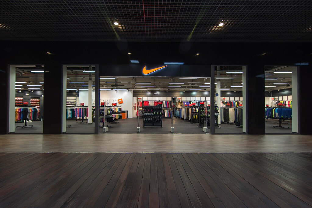 ola paquete Restaurar Nike Store Alicante | Nike Store Alicante. Reportaje de la a… | Flickr