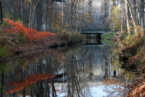 bridge autumn trees tree nature water leaves river colorful autumncolors colorfulleaves riverreflection blackstoneriverri