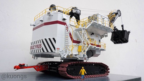 1:50 Bucyrus 495HR Mining Shovel | Kuong's | Flickr