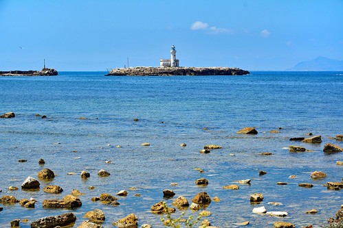 trapani sicile port rivage frontdemer littoral mer méditerranée rochers phare horizon nikon d7100 1685mm isoladilevanzo italie pantchoa pantxoa