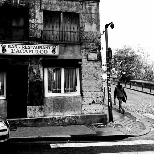Il était pressé... | by woltarise