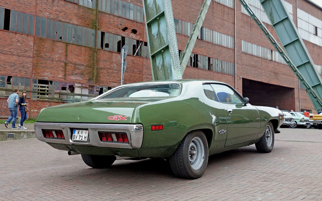 1971 Plymouth GTX ... in Sherwood Green Metallic