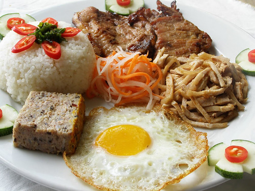 Cơm tấm ngon quận Tân Bình | by amthucsammy