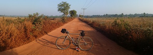 bicycle cycling burma myanmar rangoon kocmo northerndistrict tourbike hmawbi yangonregion hmawbitownship tatgyikone