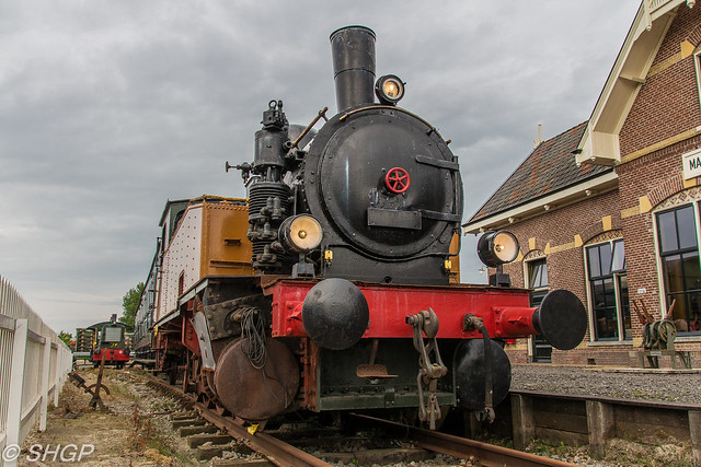 Humboldt SIK 320 1052/1914 Rangierlok locomotive, Marrum-Westenijkerk Station, The Netherlands