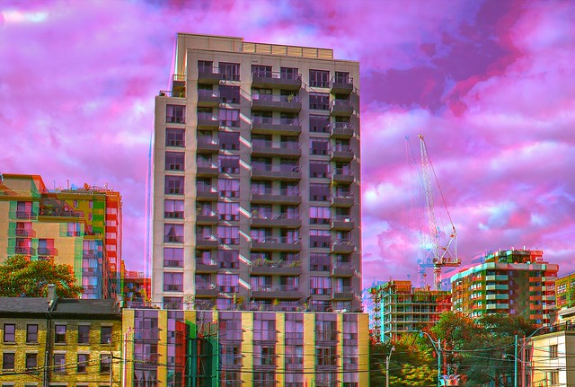 Shuter / Mutual St. 3-D / Toronto / Anaglyph / Stereoscopy / HDR / Raw