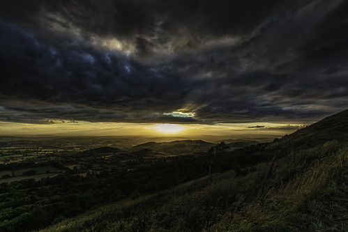 herefordshire malvernhills sky clouds landscape sunset dusk