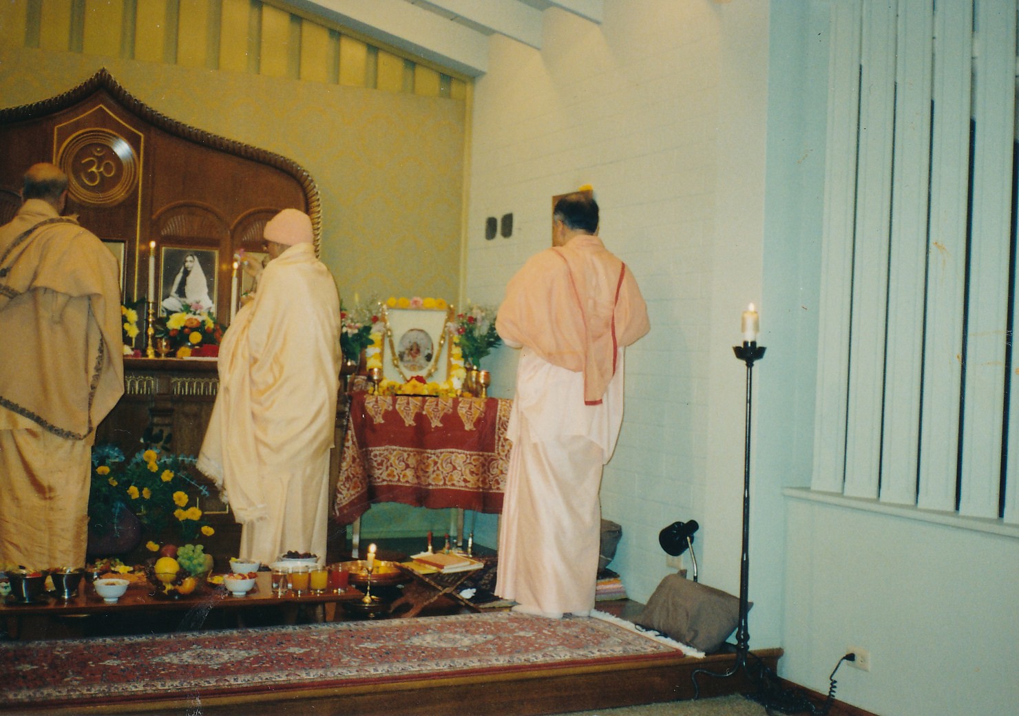 Swami Prabuddhananda Swami Shraddhananda Swami Prapannananda Jagaddhatri Puja
