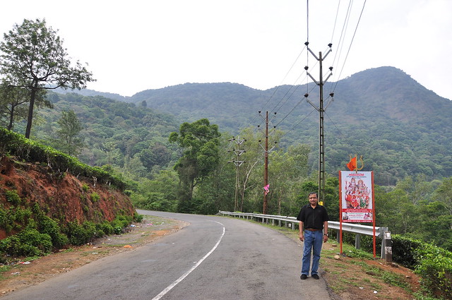 The road out of Vagamon towards Alleppey