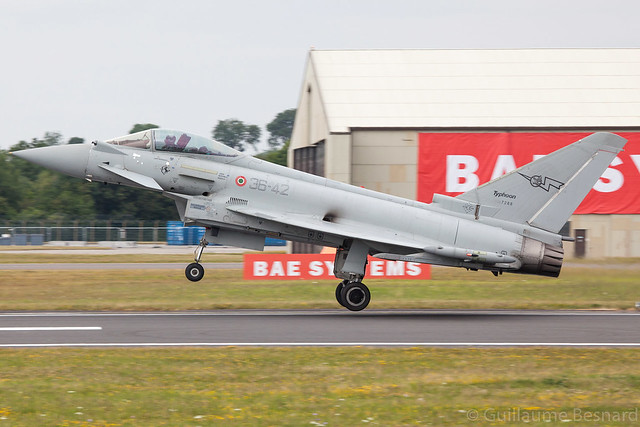 Eurofighter EF2000 Typhoon Italy Air Force 36-42 MM7288 cn IS020
