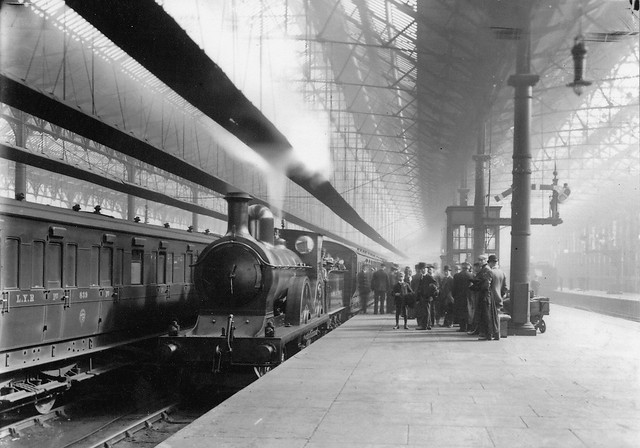 Liverpool Exchange Station - Hull train departing 21 09 1909