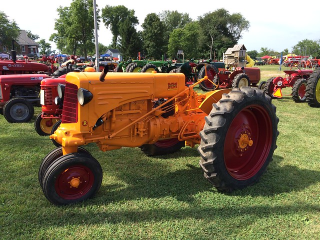 Minneapolis Moline type R tractor