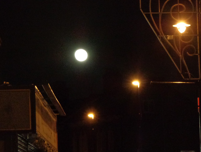 Full Moon off Broadway...