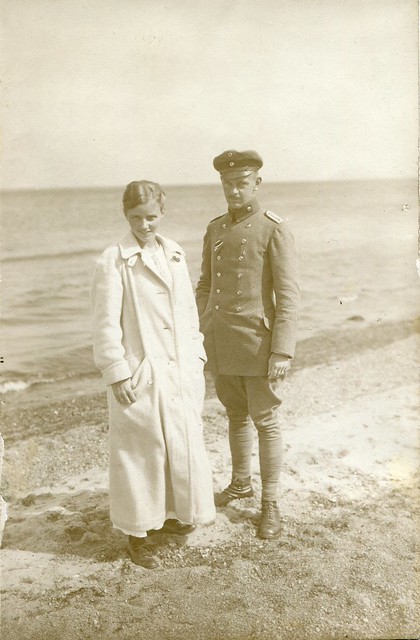 RPPC Portrait of a young couple - Germany - c.1916