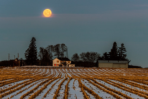 winter moon rio wisconsin rural sunrise unitedstates farm ©jrj