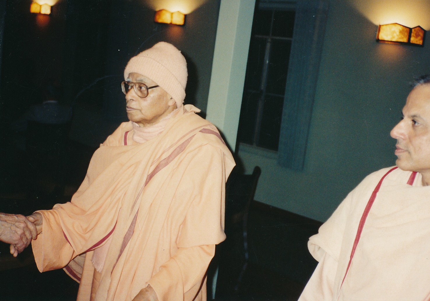 Sacramento Swami Shraddhananda Swami Prapannananda