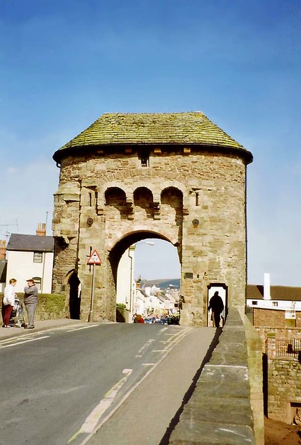 Monmouth Gatehouse on the Monnow Bridge, 25th March 1993
