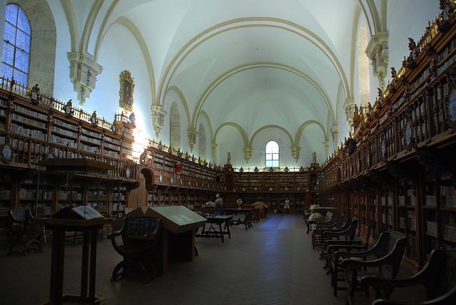 Biblioteca de la Universidad de Salamanca. The Library of the University of Salamanca. Vista general. General View (Explore 17.01.2015)