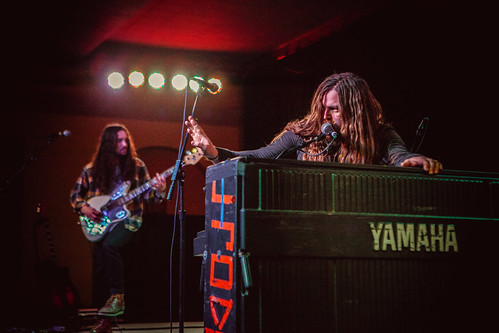 J Roddy Walston & The Business