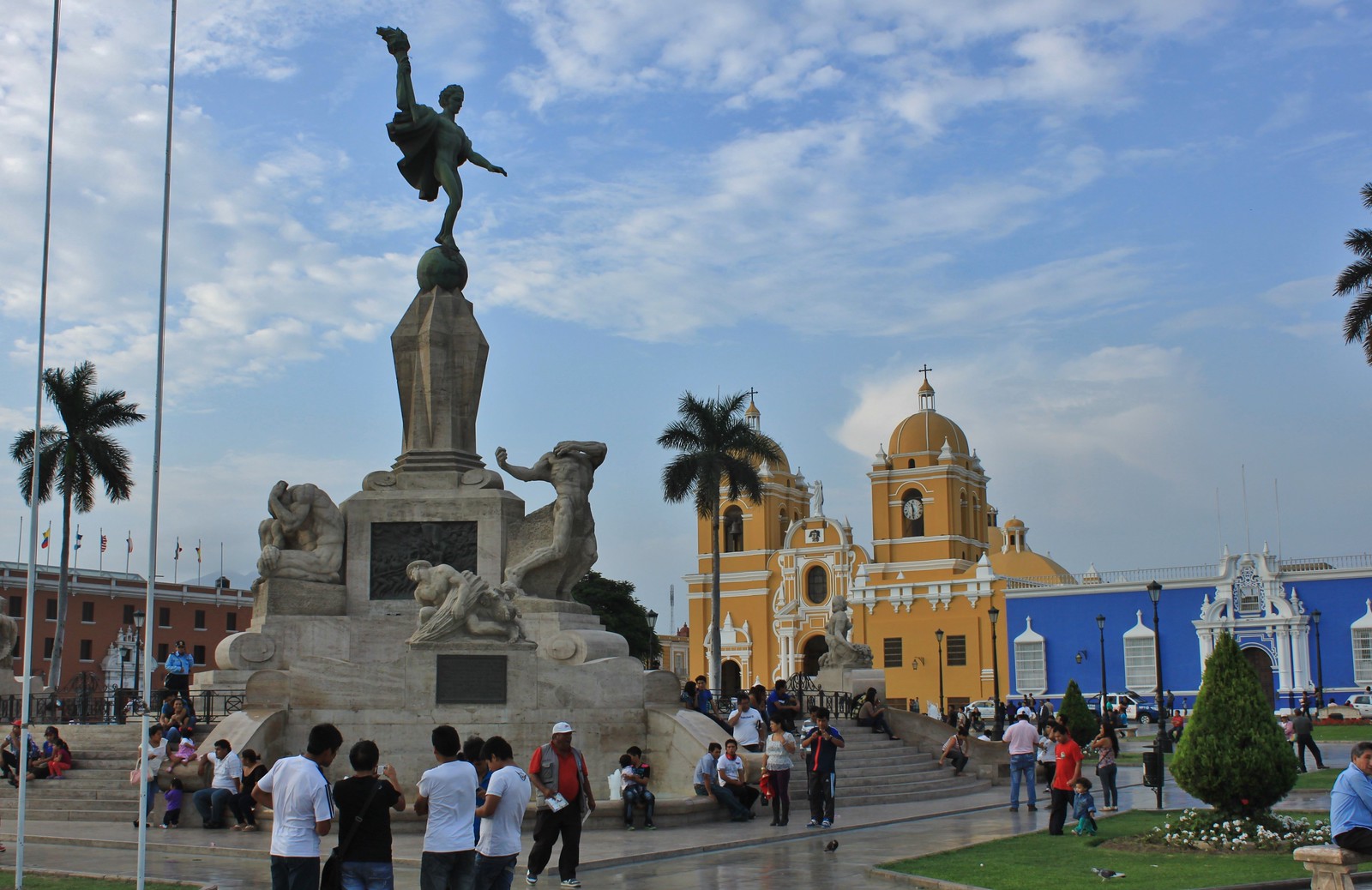Trujillo: Plaza de Armas
