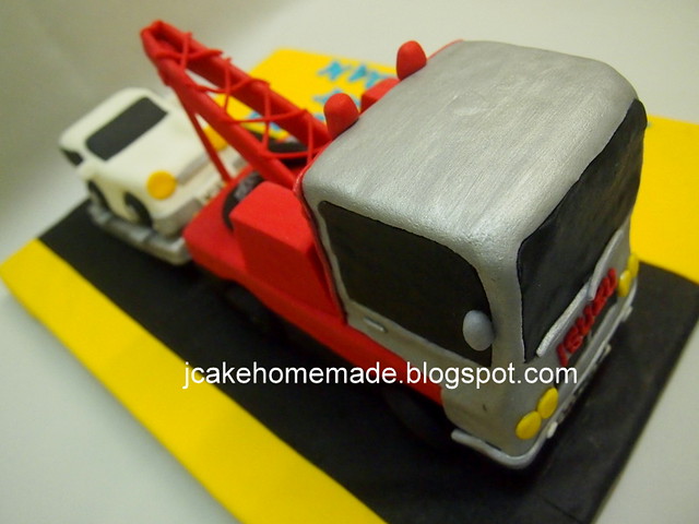 Tow Truck birthday cake