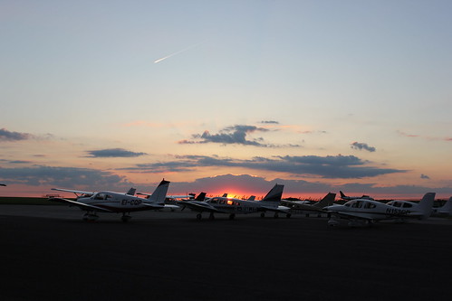 sunset airport aircraft cork cherokee piper cessna seneca 172